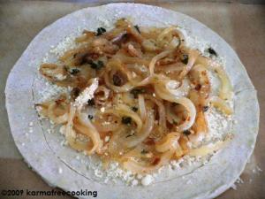 preparing-tomato-tart preparing-tomato-tart