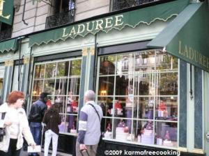 Laduree - dehors
