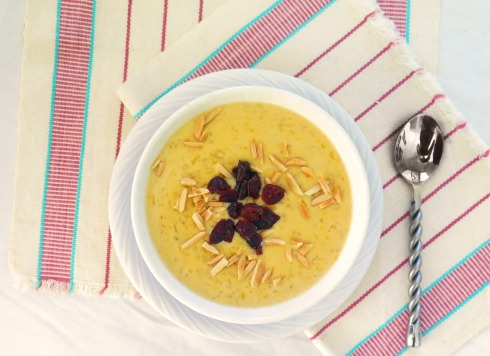 Oatmeal made with pumpkin puree, sweet condensed milk and spices.